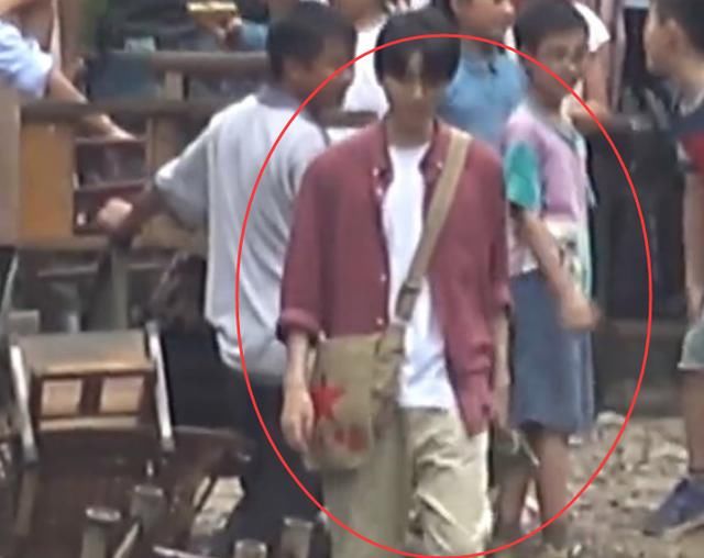  王俊凯|没回归中餐厅不打紧，杨紫王俊凯转头合作新剧，光看路透就很期待