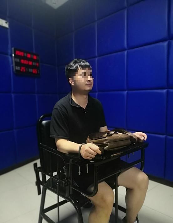 领养的都|网络贩婴案中，如何界定亲生父母和收买方的法律责任？|围炉说