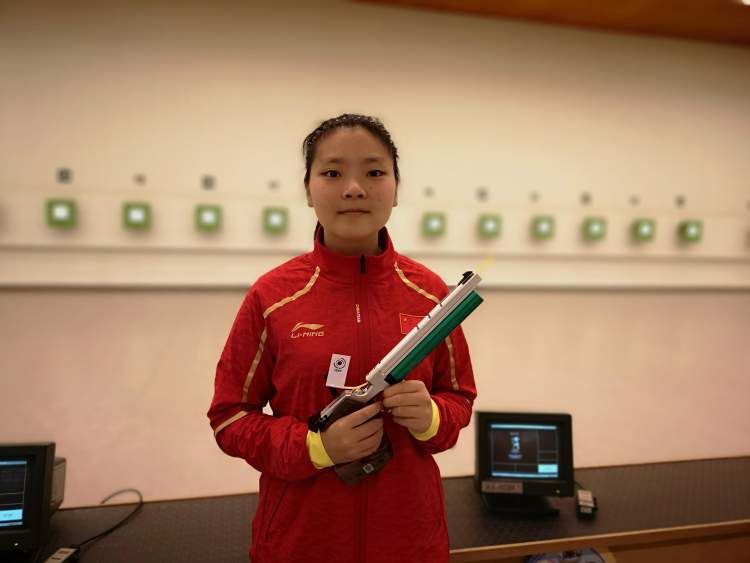  优秀|老师最大的欣慰，莫过于桃李满天下！这批优秀奉贤学子令老师们骄傲