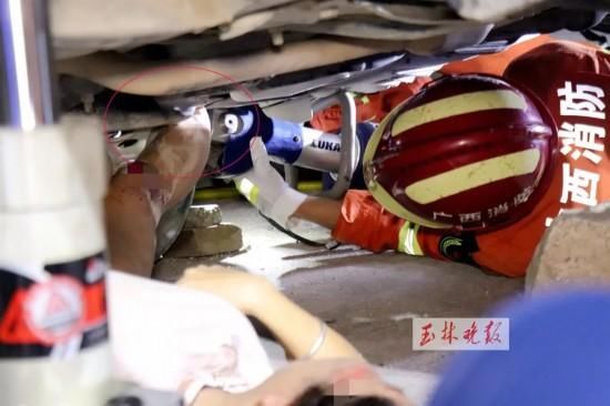  车底|女司机驾车在陆川连撞5人 一名女子被卷入车底