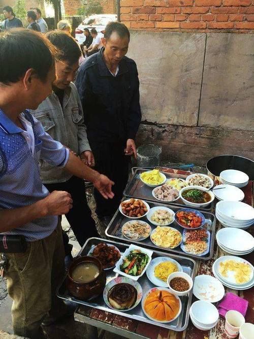 庆祝|为何有很多人给考上大学的孩子办“升学宴”，两点原因很现实