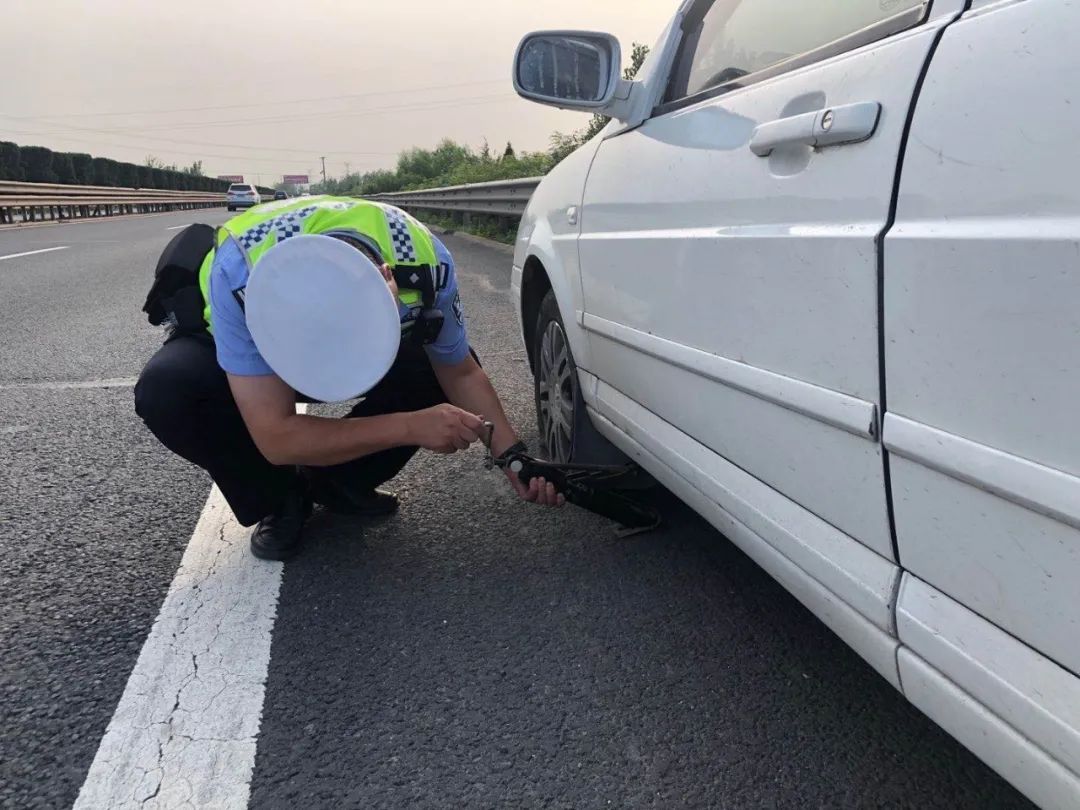  群众|聊城高速交警 | 给人民群众一份稳稳的安全感