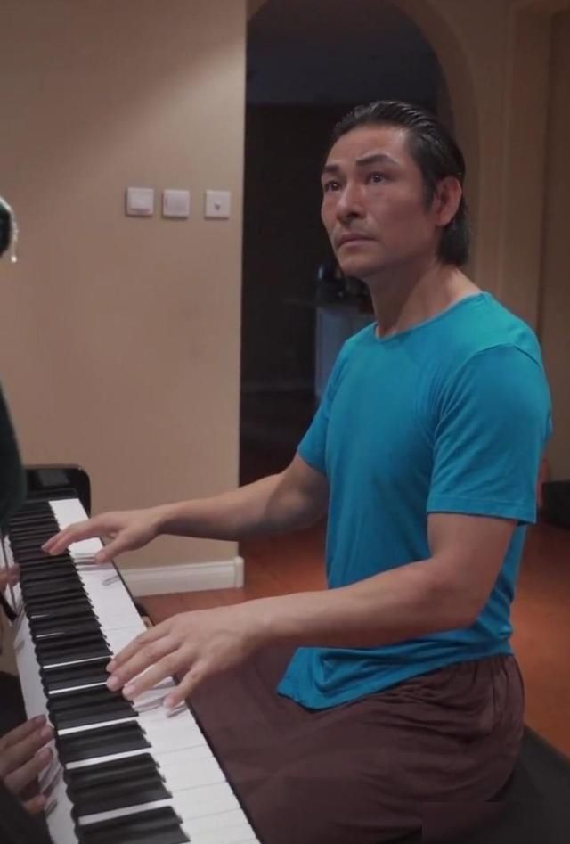  替身|曾是刘德华金牌替身，林奕衡爆近照同岳父蹦迪，42岁气质非凡