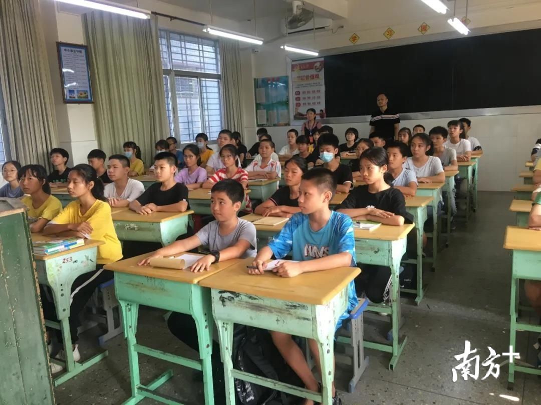 兴宁|梅州兴宁“开学第一课”，禁毒反诈宣传进校园