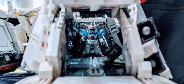  系列|模玩控：乐高MOC高达系列战舰