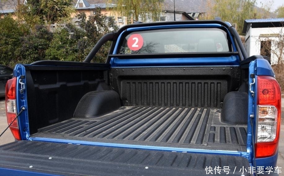  来势汹汹|锐骐6越野版来势汹汹，配柴油引擎，8.98万起，与长城炮很接近