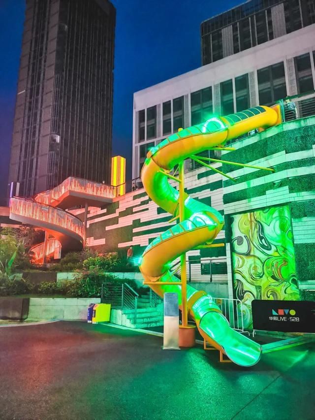  丝绸|“隐秘的角落”第二弹，你的家门口或许就隐藏着“诗与远方”