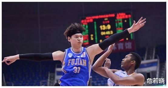  常规赛|人丢光了！CBA历史最大耻辱，常规赛MVP打的不像个男人