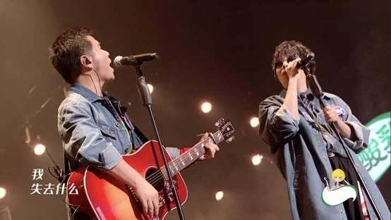  承认|水木年华首登《乐夏2》，唱老歌被批油腻，大张伟承认抄袭？