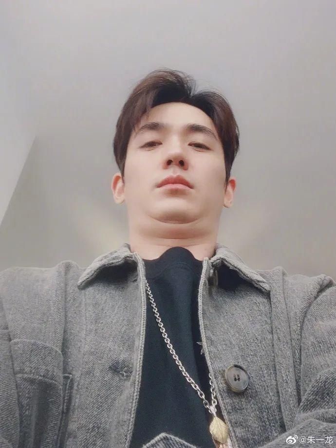  打算|资生堂这是打算和黄轩同归于尽？？？