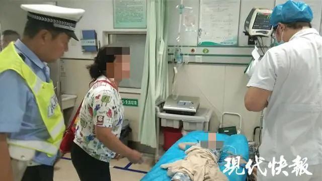 男童|男童吃了两颗“果冻”呕吐不止!家人急疯了