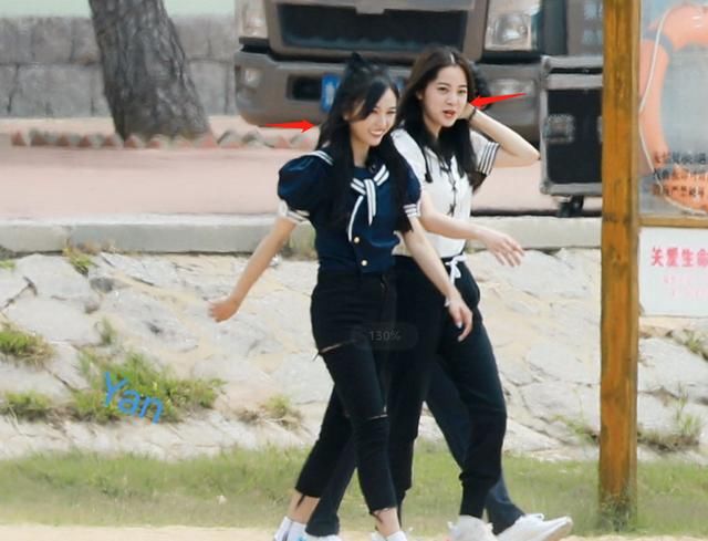  美颜|娜比吴宣仪录跑男，路人忘开美颜随手一拍，两人肤色差我没眼花？