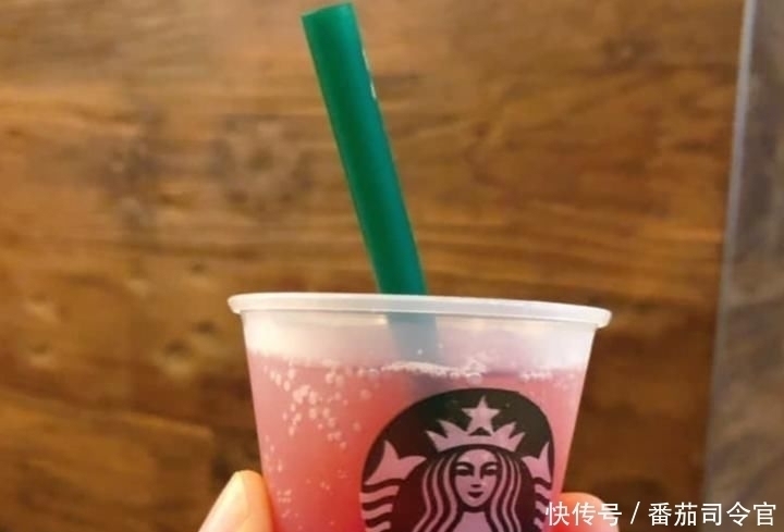 冰淇淋|零食开始出现缩小版,这款麦当劳冰淇淋,只有手指大小