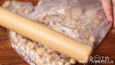 上瘾|这饼一吃就上瘾,后悔没早点做,比月饼还香