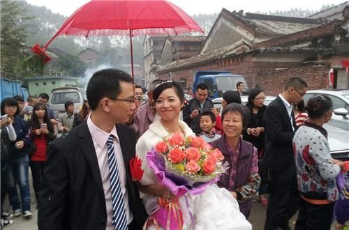 香饽饽|农村娶媳妇有两条捷径,以往被人嫌弃,现在却成香饽饽,为啥?