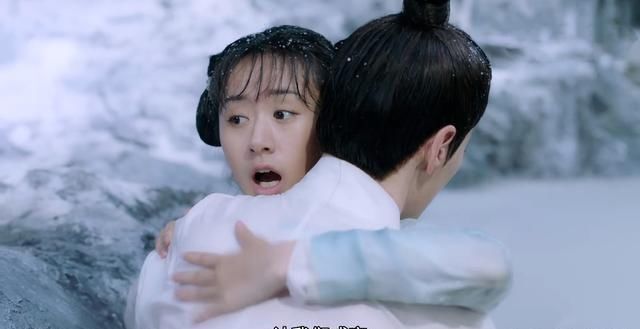  璇玑|琉璃：璇玑抱着六师兄要嫁给他，司凤撞见后伤心落泪，情人咒发作