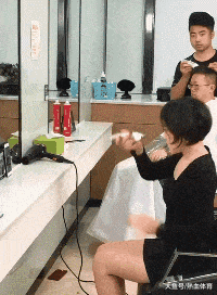  求生欲|搞笑GIF：这老鼠的求生欲还很强么