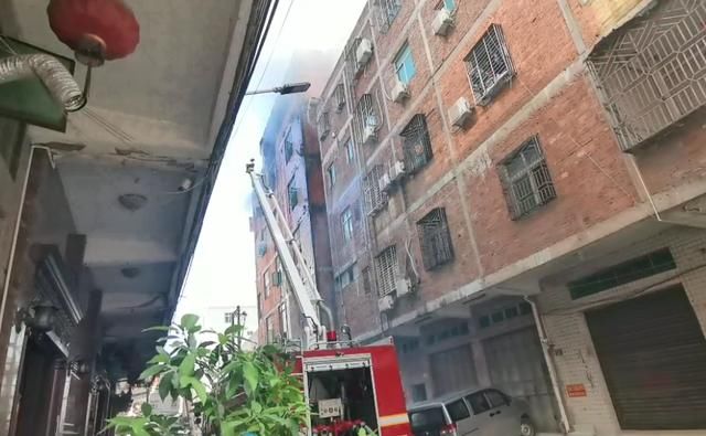  晋江|突发！福建一厂房火灾！8人死亡