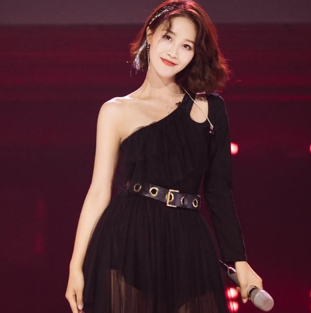 宁静|《浪姐》成团之夜并不完美,黄龄再次得罪宁静,疑似要解散!