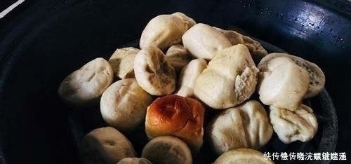 吃不到|回农村老家走亲戚,长辈做了一桌满是乡愁的菜