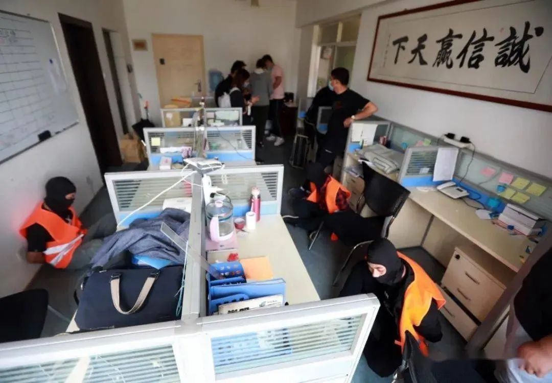  代发论文|敛财600万，专骗博士副教授！