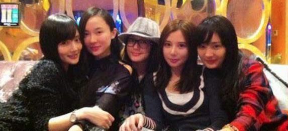  告别|告别恋爱脑和假脸姐妹，岚岚子活出她想要的人生了吗？