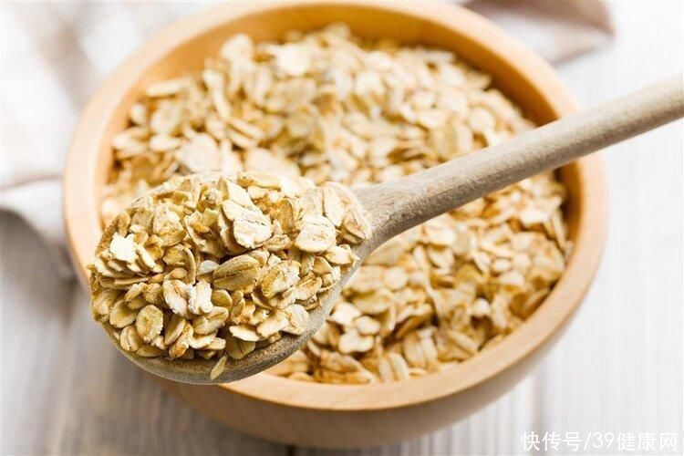 燕麦是“害人麦”，还是营养佳品？吃了会升血糖？可能是没吃对