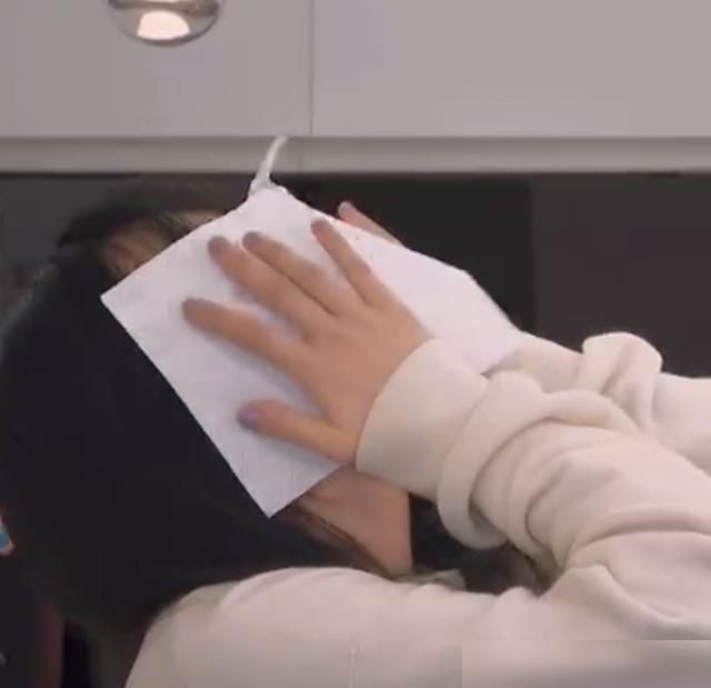  细节|最不适合上综艺的明星，不注意细节观众大跌眼镜，情商低场面尴尬