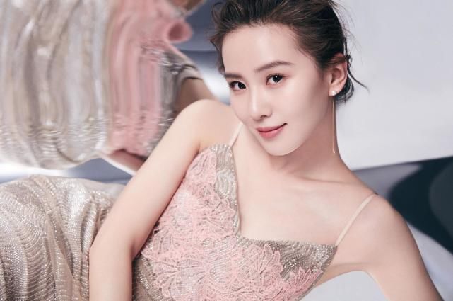  原因|冯绍峰与倪妮交往3年无果，却与赵丽颖因戏生情，原来是这一原因