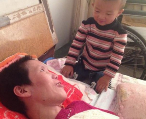  慢慢|植物人妻子肚子竟然慢慢大了起来，检查后他不知所措