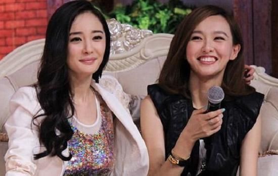  娱乐圈|发布会上明星扎堆坐热聊, 昔日女神却孤独一人, 圈中友情让人寒心