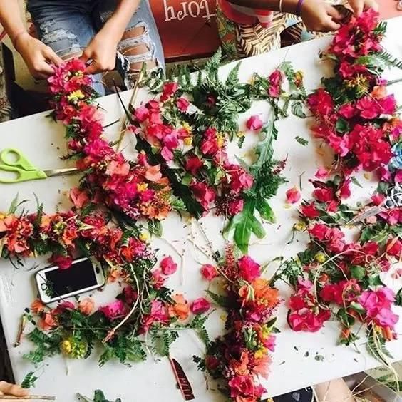  插花器皿|关于插花，这一篇足够了