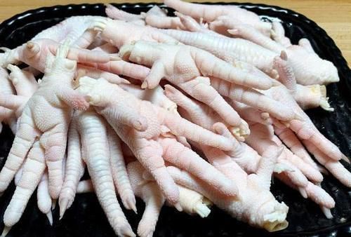  脱骨|鸡爪做法众多，美味且独特，茄汁鸡爪鲜香下饭，虎皮鸡爪一口脱骨