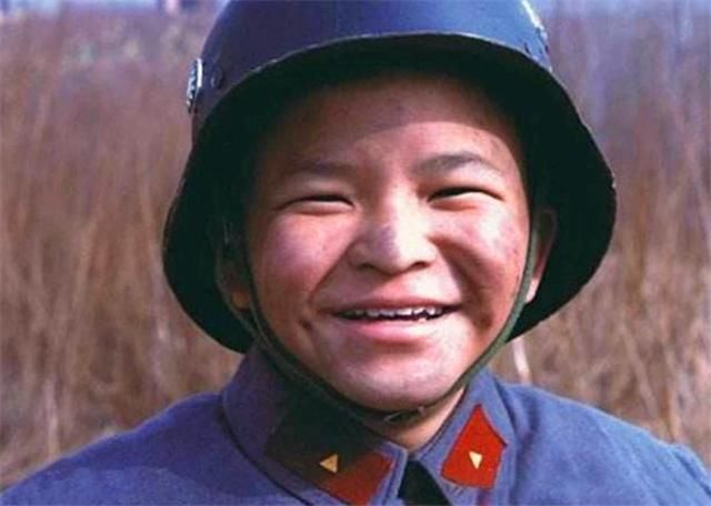  林浩|汶川地震中的9岁小英雄林浩，曾当全国人面发誓考清华，如今怎样