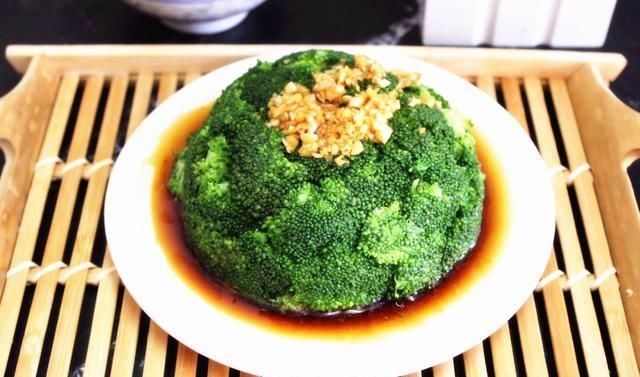 炖肉的时|做菜时,先放盐还是后放盐?大厨告诉您,做啥菜都好吃