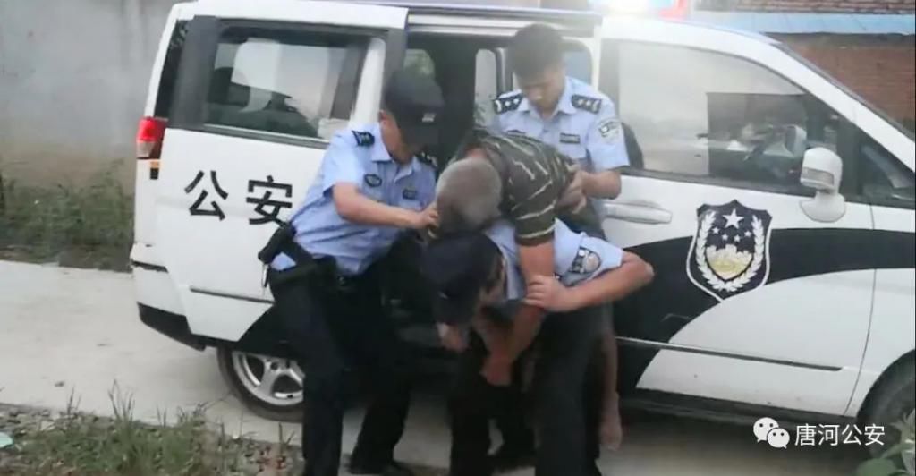  独自|酒友都嫌弃，结果他独自醉酒后……