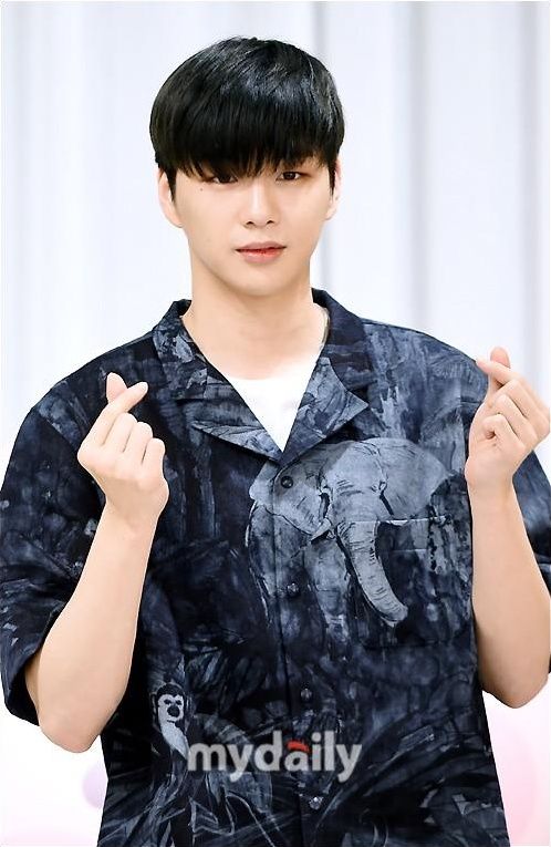  参加|「MD PHOTO」 韩国艺人姜丹尼尔参加电视节目拍摄