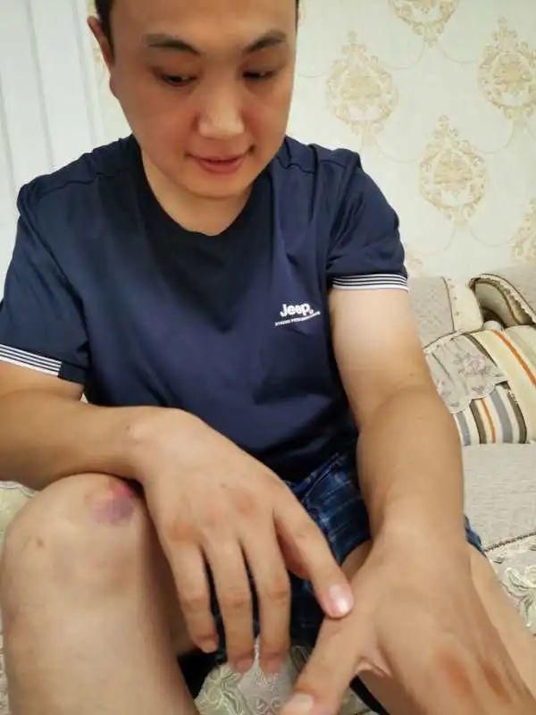 身上|身上有炸弹？就是死，今天也必须抓到你！