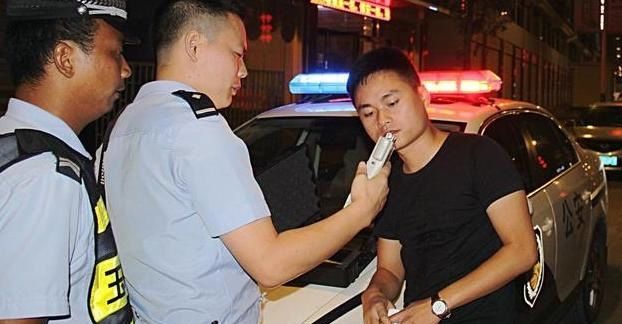  处罚|喝酒后找代驾被处罚？司机一脸委屈：方向盘都没摸，凭什么罚我