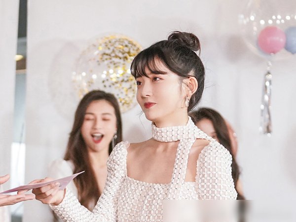  生子|创造101被淘汰的选手，吕小雨拍戏，王晴恋爱，而她已经结婚生子