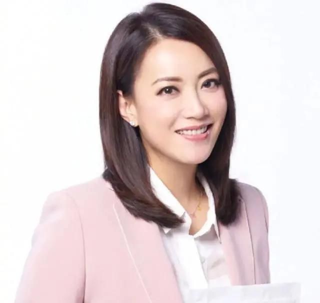  有多强|金牌经纪人霍汶希，担任《浪姐》女团总顾问，她能力究竟有多强？