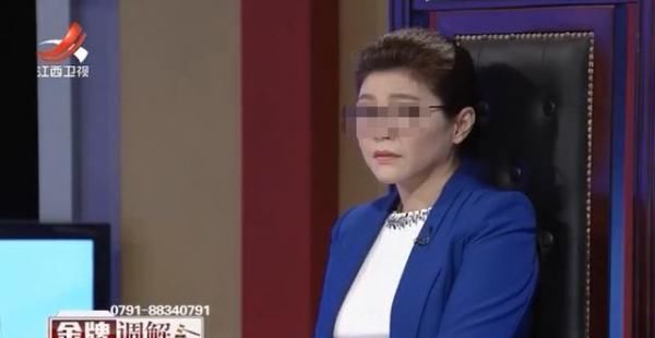  丈夫|丈夫被妻子管的太紧，醉酒后跪在老婆面前，求离婚给自己一个解脱