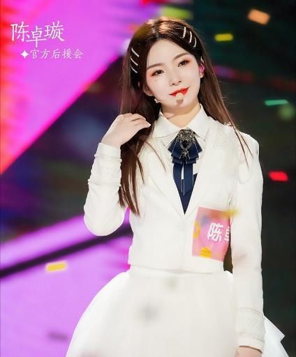 黑粉|陈卓璇再次出圈，决赛唱跳单曲播放破210万，黑粉纷纷路转粉