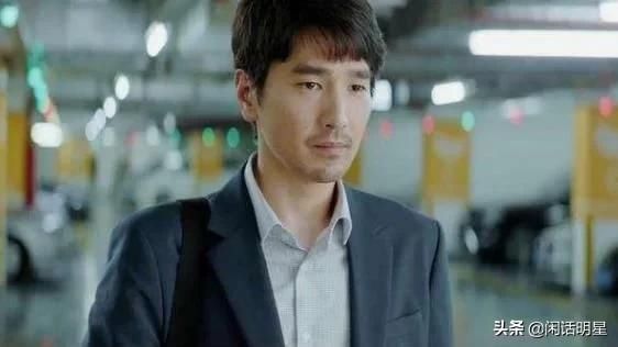  赵又廷|赵又廷和白敬亭两个人，撑起了《平凡的荣耀》不错的收视和口碑？