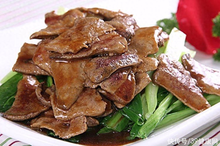血脂胆固醇偏低容易患癌吗(上海瑞金研究发现：胆固醇越低，癌症风险越高？4个方法稳控血脂)