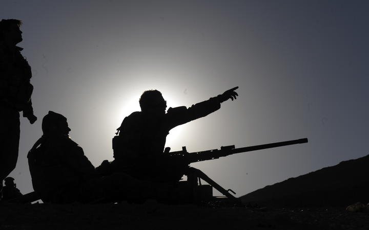 座位|“飞机已经没座位了，你可以去死了！”这就是澳军射杀战俘的理由