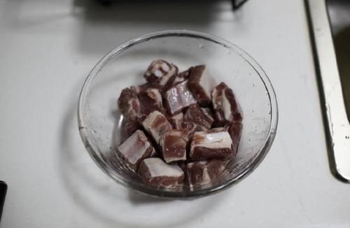  粉蒸排骨|入口即化的排骨？如此蒸排骨，香气扑鼻入口软糯