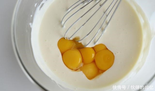 方子|这个方子告诉你如何做出不开裂,不回缩,组织细腻的轻芝士蛋糕