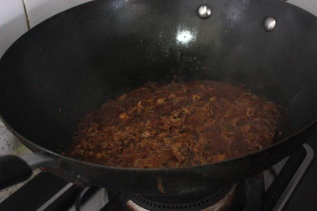  蚂蚁|大厨教你1分钟做蚂蚁上树，好吃到停不下来，超级过瘾