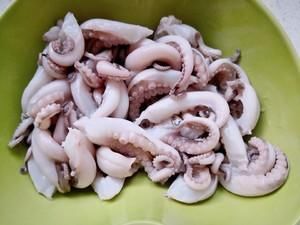  海鲜|家常海鲜菜谱，葱爆八爪鱼，脆嫰鲜美，美味营养，超下饭，吃不够